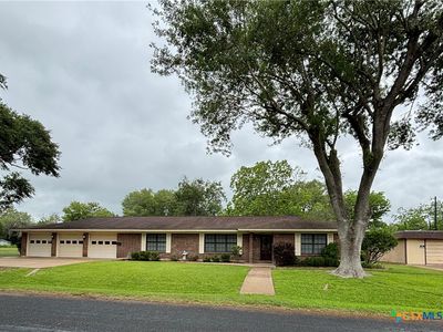 104 W Larkspur St, Victoria, TX, 77904