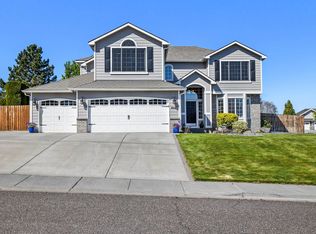 4002 S Fisher St, Kennewick, WA 99337