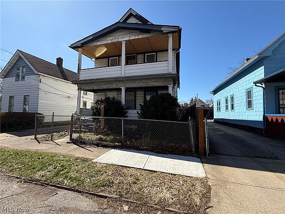 2nd image of 1068 E 68th St
