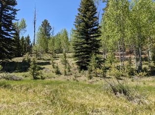 3195 E Debonair Dr, Alton, UT 84710