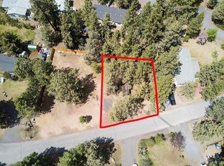 19998 SW Alderwood Cir, Bend, OR 97702