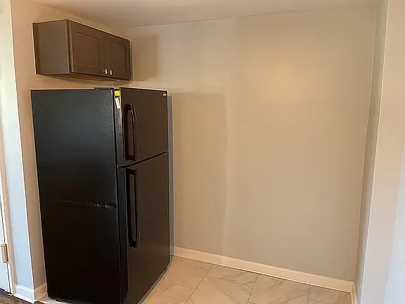 5846 N Marvine St #B-8 — Photo 5
