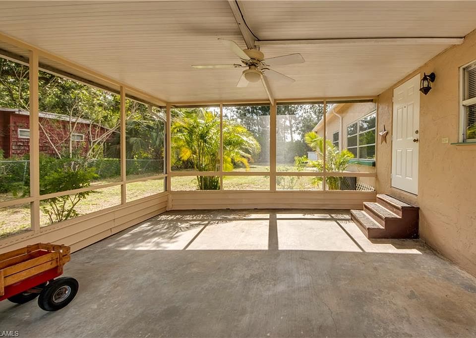 1st image of 7709 Hart Dr