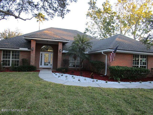 1st image of 1813 Plantation Oaks Dr
