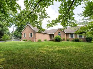 7055 Clark Rd, Atwater, OH 44201