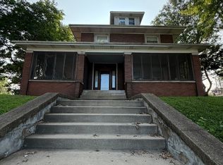 12156 S Princeton Ave, Chicago, IL 60628