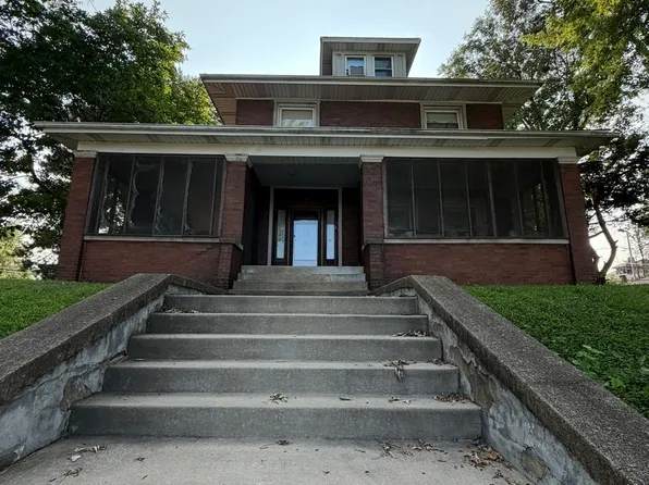 12156 S Princeton Ave, Chicago, IL 60628