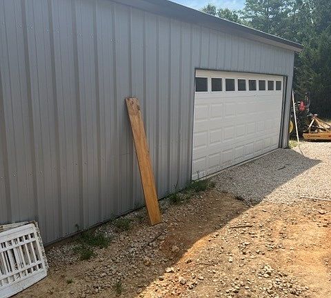 3rd image of 380 County Road 163