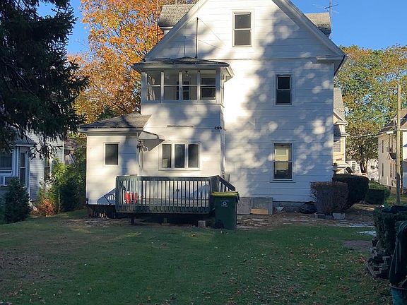 65 Pierpont Back and balcony View