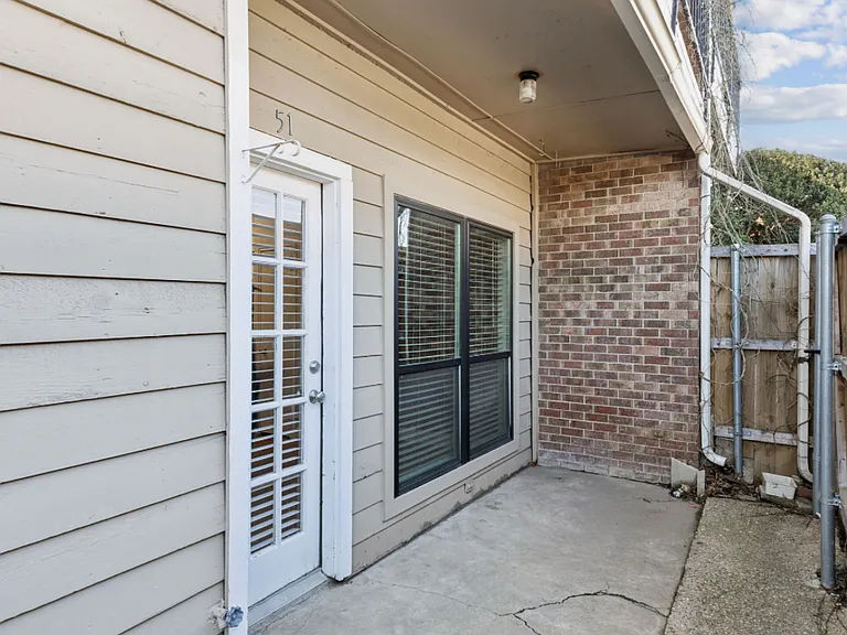 5750 Phoenix Dr #51 — Photo 10