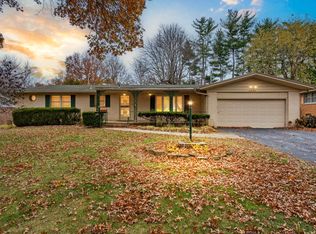 2225 S Catalina Ave, Springfield, MO 65804