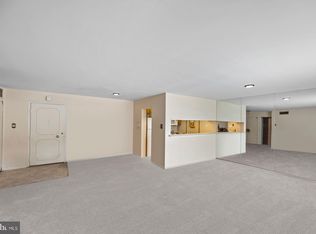 1610 The Fairway #203W, Jenkintown, PA 19046