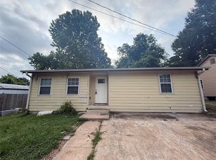 1315 Sycamore Ave, Huntsville, TX 77340