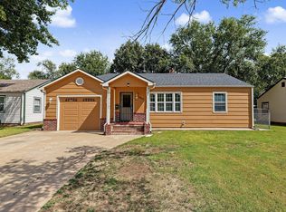 1908 S Ridgewood Dr, Wichita, KS 67218