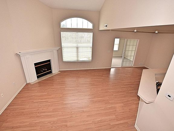 4th image of 5152 Vinington Pl