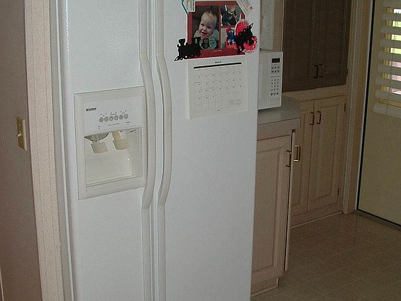 REFRIGERATOR