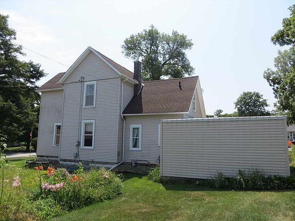 4th image of 1004 Caldwell St