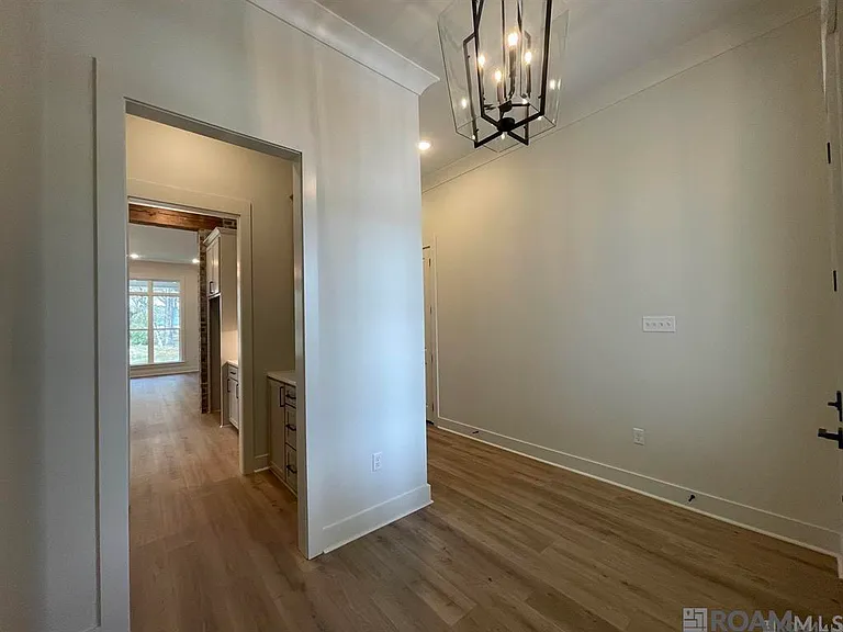 1119 Camellia Way — Photo 19