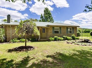 7610 State Route 50, Pelham, TN 37366