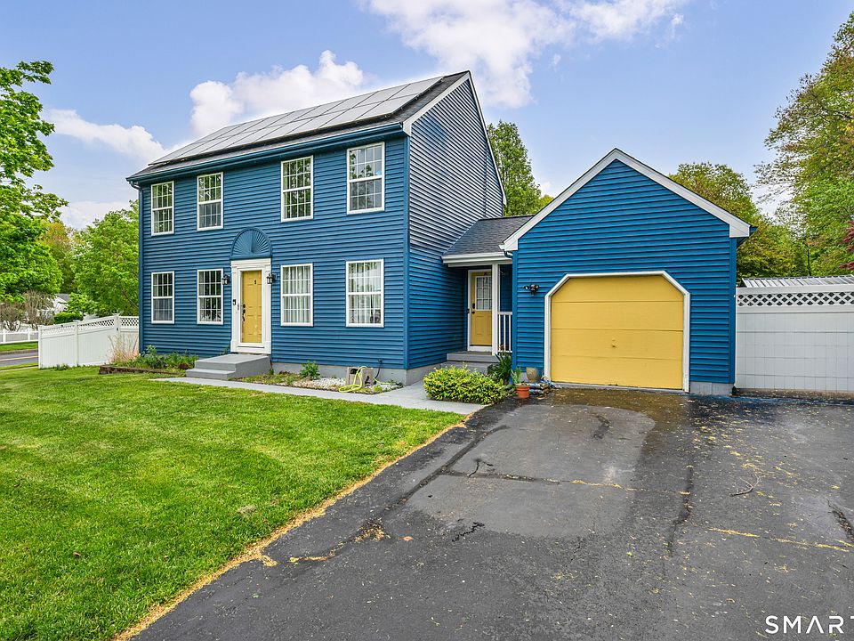 1st image of 5 Bentley Drive