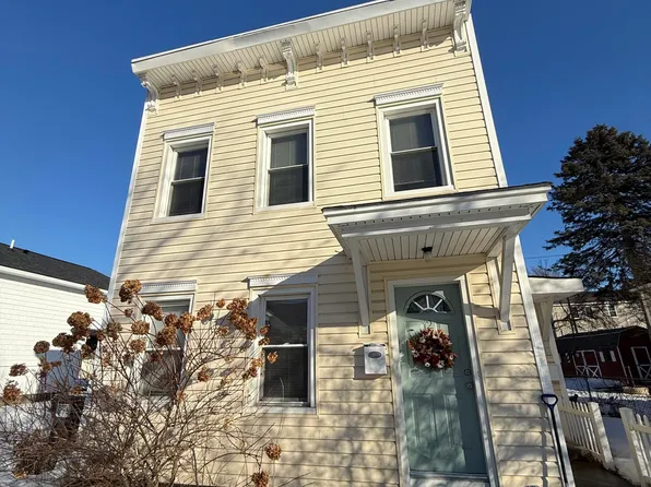2 Short 6th Street, Waterford, NY 12188