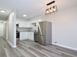 30 Dean Ave E APT 8, Champlin, MN 55316