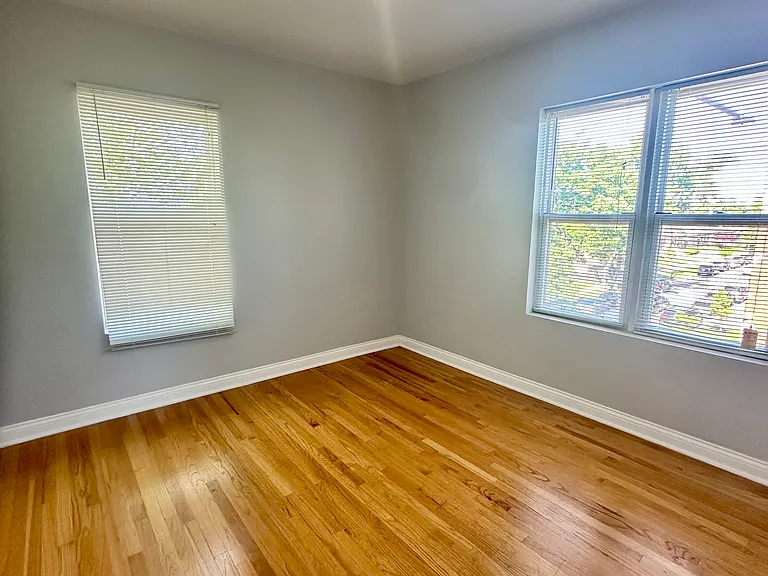 5201 W Schubert Ave #3 — Photo 6