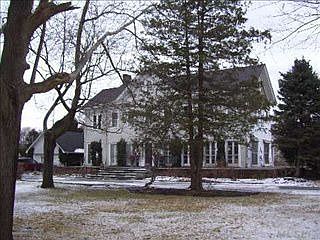 1st image of 117 S Fairview Ave