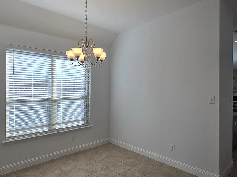 624 Calliopsis St — Photo 7