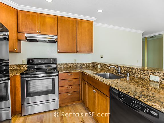 4th image of 303 Arguello Blvd APT 101