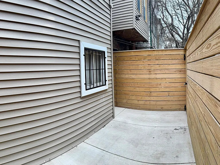 2403 N Park Ave #A/B — Photo 8