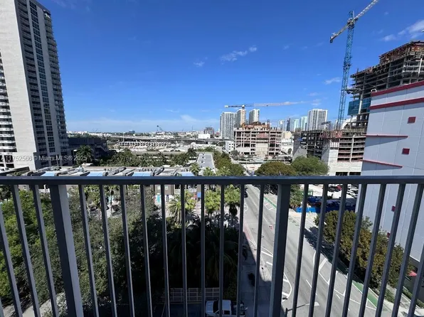 800 N Miami Ave #1008, Miami, FL 33136