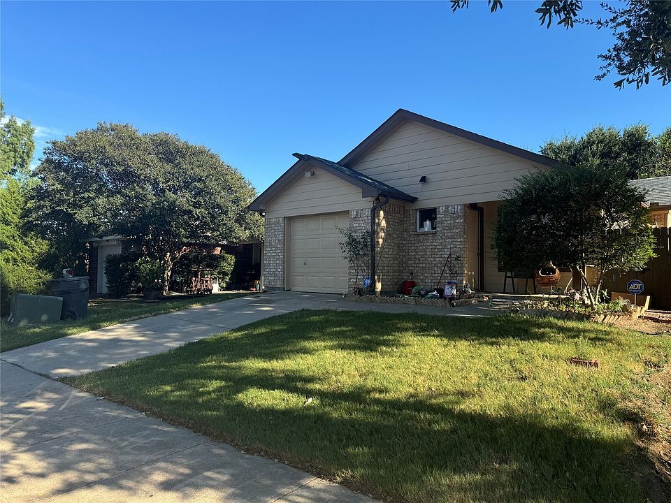 1st image of 9644 Stonewood Dr