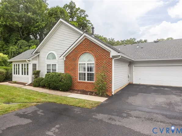 3246 Stone Manor Cir, Chester, VA 23831