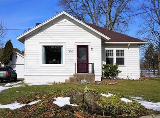 304 Oakhurst Ave, Kalamazoo, MI 49001