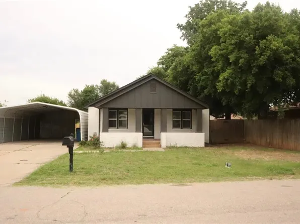 203 W Pne, Tuttle, OK 73089