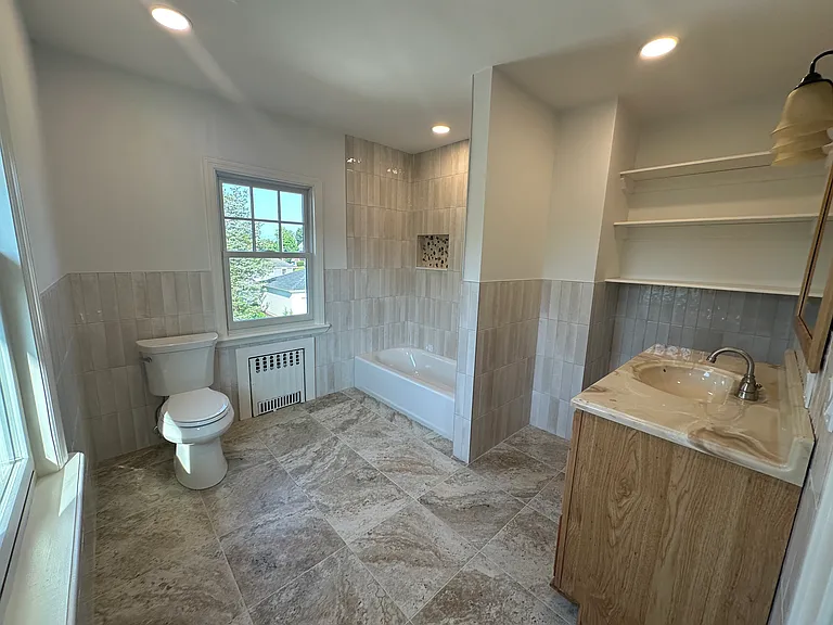 40 Smith St #2 — Photo 13