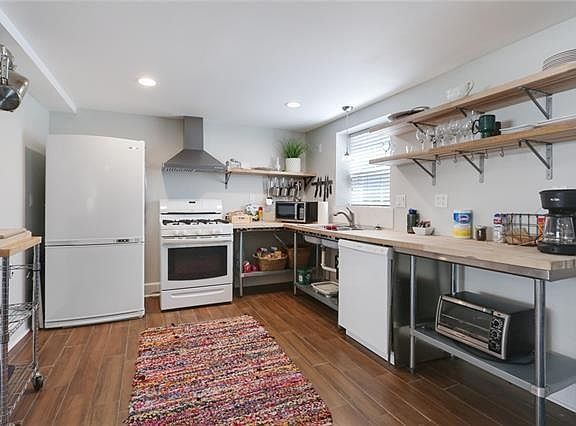 5th image of 4322 Jena St #B