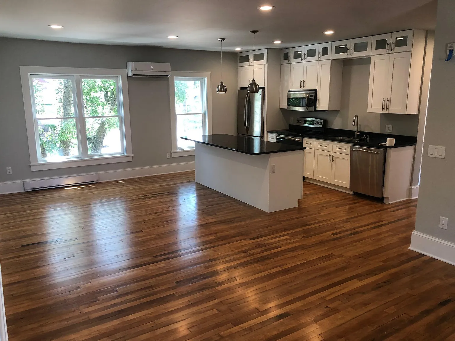 803 Williamson St — Photo 3