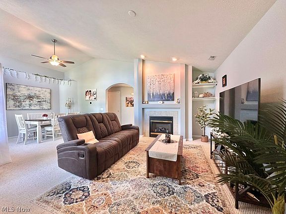 3rd image of 7300 Forest Cove Ln #26-B