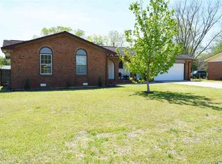 207 Princeton Rd, Warner Robins, GA 31093