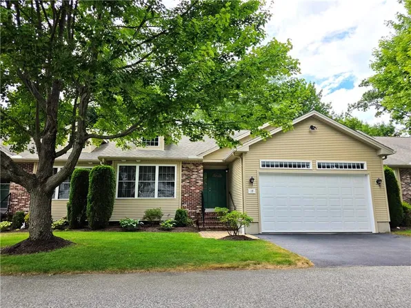 19 W Glen Ln #8, West Warwick, RI 02893