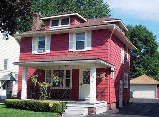 276 Winbourne Rd, Rochester, NY 14619