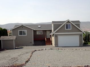 304 Atterberry Dr SW #30, Mattawa, WA 99349