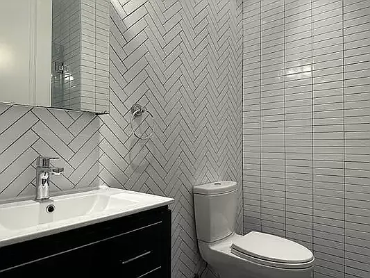 Rented by Avenues Real Estate | media 29