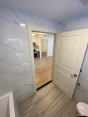 Sold by SUNAMERICA REALTY CHOICE INC | media 15