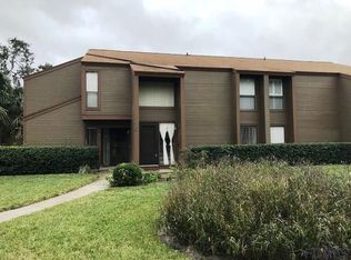 11 Oxford Ln, Palm Coast, FL 32137