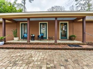 378 Holly Springs Dr, Thomasville, GA 31792