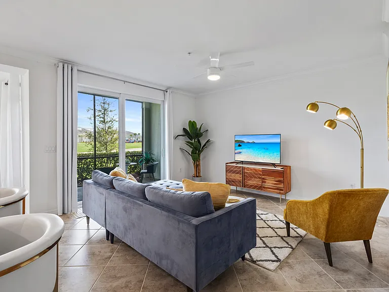 43051 Greenway Blvd #816 — Photo 4