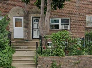 6414 Akron St, Philadelphia, PA 19149